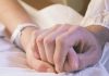 Relatives of dying patients given a hand