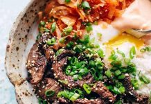 REVIEW: City’s newest food sensation: Oh. My. God.